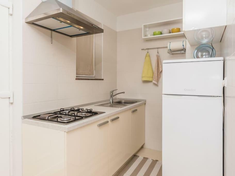 Apartment F-1 Klimno Kültér fotó